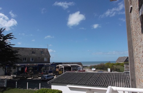 Carolles Apartment | Jullouville baie du Mont st Michel apartment 70m2 with balcony 100m beach
