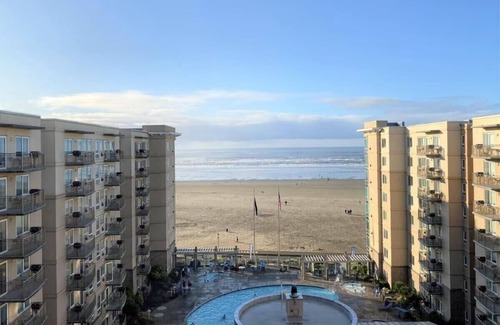 Seaside Gilbert District Resort | July 4th, 2025 at 5 stars WM Seaside resort. Enjoy Firework @ Oregon Coast