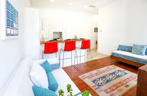 Se Apartment | Jump Into the Lull Apartment