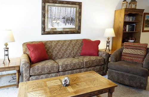 June Lake Condo | June Lake Interlaken 15, Lake Mountain and Views!