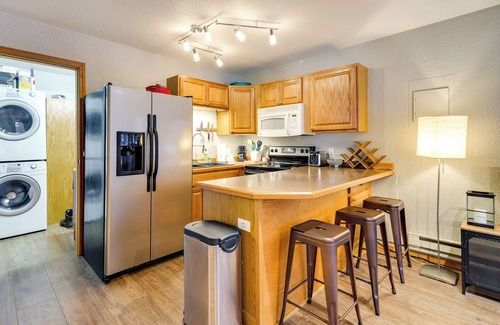 Mendenhall Valley Apartment | Juneau Apartment - Minutes to Mendenhall Glacier
