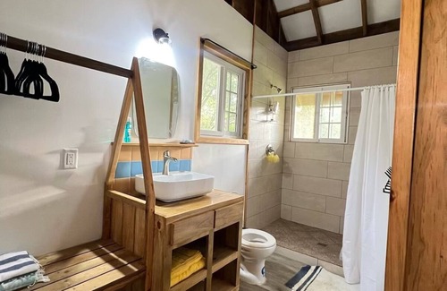 Bocas del Toro House | Jungle Bungalow at Bluff Beach, Bocas del Toro