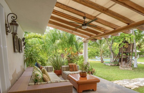 Costa Maya House | Jungle House in Cenote & Mayan Ruins Area & Tree House- 2miles from the beach.