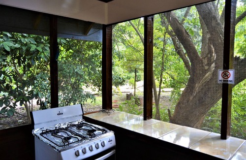 San Ignacio Cabin | Jungle Like Oasis in San Ignacio - Secluded Cabaña Retreat Close To Mayan Ruins