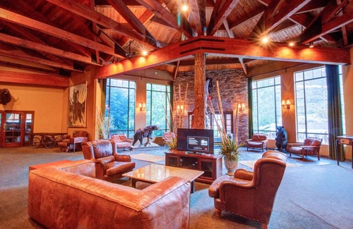 Mount Charleston Hotel | Junior Suite at The Retreat on Charleston Peak – Relaxation in Nature