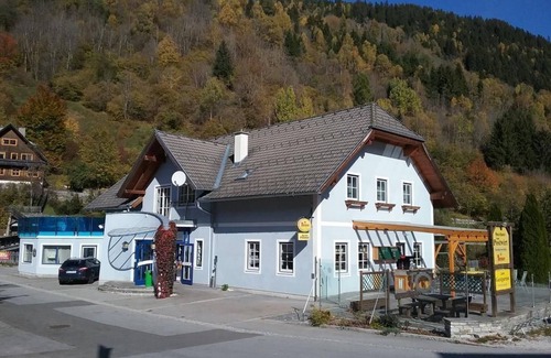 Stadl-Predlitz House | Junior Suite, Dusche, WC, Bergseite - Gasthof zum Postwirt
