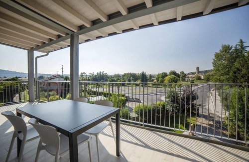 Pieve Vecchia Apartment | Junior Suite 1 with Shared Pool and Private Balcony