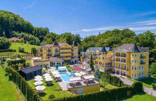 Bad Gleichenberg House | Junior Suite Sissy 1 - Schlössl Hotel Kindl
