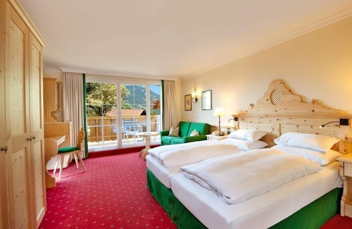 Dorfgastein Hotel | Juniorsuite "Gastein" with shower od. Bathroom, toilet - Römerhof, country hotel