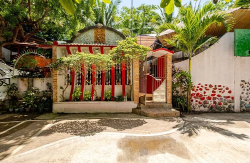 Sariaya Apartment | Junivsel's Beach House With Private Pool