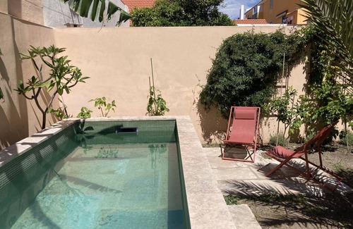 Belem Villa | Junqueira Gardens - large restored old house with garden and private pool