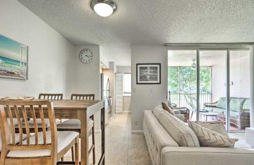 Jupiter Apartment | Jupiter Bay Condo with Pool Less Than Half Mile to Beach!