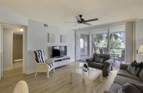 Jupiter Bay House | Jupiter Bay D209 Jupiter Beach Vacation Rental by Unique Vaca Stay