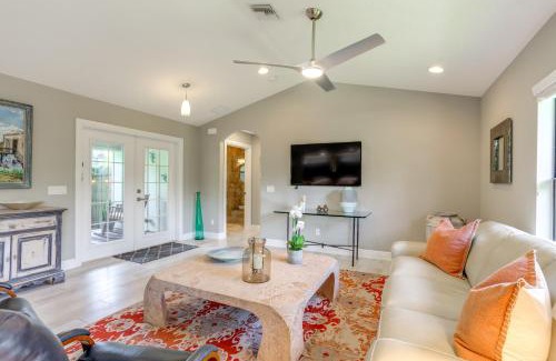 Jupiter Farms House | Jupiter Cottage with Patio, Gas Grill and Fire Pit!