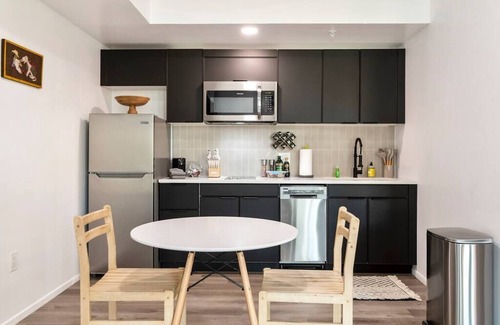 Riverside Apartment | Jupiter's Studio Apartment with Pool!