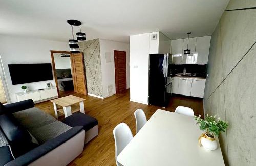 Kielce Apartment | Jurajska Plaza - Nowoczesny apartament z osobną sypialnią, KLIMATYZACJA, Parking prywatny GRATIS - Kielce