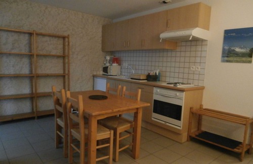 Saint-Colomban-des-Villards Apartment | Just 5 minutes from the Domaine des Sybelles! Fully equipped apartment with view.