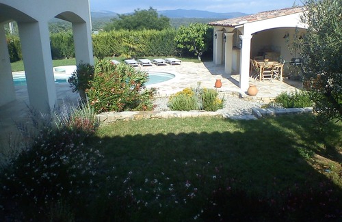Regusse Villa | Just 10 minutes from the Gorges du Verdon! Beautiful and spacious villa with swimming pool