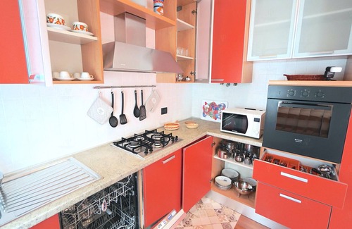 Cavi Apartment | Just 100 meters. from the beach and convenient shops