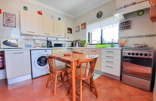 Sesmarias House | Just 500m from a beautiful Sandy Beach! Private Villa with Pool, BBQ, Sea View.