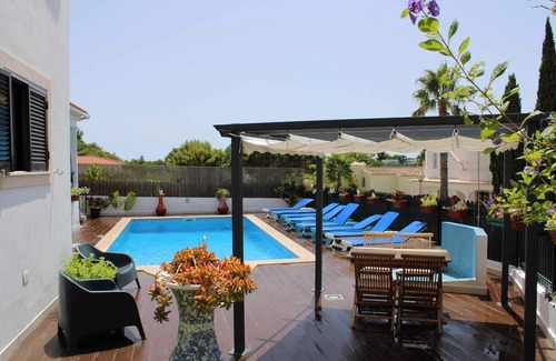 Sesmarias House | Just 500m from a beautiful Sandy Beach! Private Villa with Pool, BBQ, Sea View.