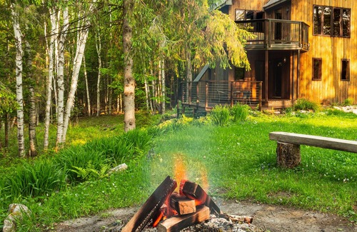 Lac Sainte-Marie Ski Chalet | Just 8 minutes away from Mont Sainte-Marie!