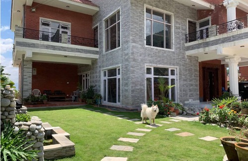Burhanilkantha House | just ask & experience