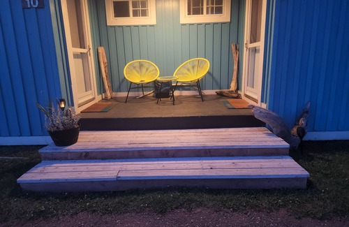North Lake House | Just Beach-y is our Sapphire Gem for all you green lovers