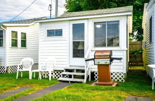 York Beach House | Just Beachy and Shore Delight 2 Cozy Studios