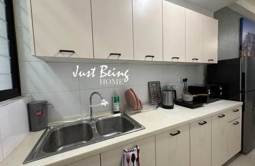Puchong Apartment | Just Being Home 5pax 3BR/2BA 2Queen/1Single