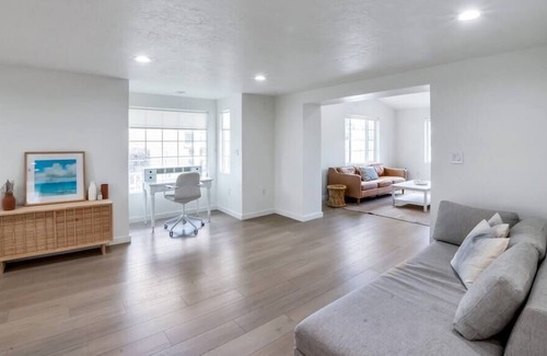 Lakeview House | Just Minutes from UVU,Fully Fenced Backyard