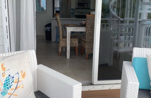 Cross Key Waterways House | Just open for Xmas’24 & New Year ‘25, 3-2 Waterfront Paradise Keys House.MM103