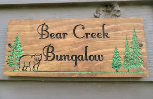 Superior House | JUST OPENED ! Enjoy the Quiet side of Lake Superior's, ten minutes from Duluth!