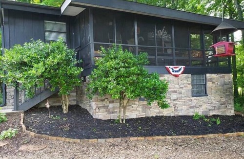 Chatuge Village House | JUST RIGHT SIZE HOME. WATCH LAKE FROM PORCH