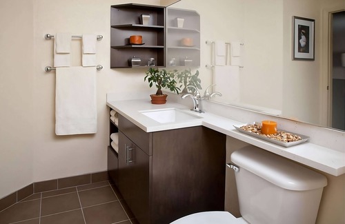 Southfield Resort | Just What You Were Looking For! Relaxing Room to Enjoy w/Kitchen, Free Parking
