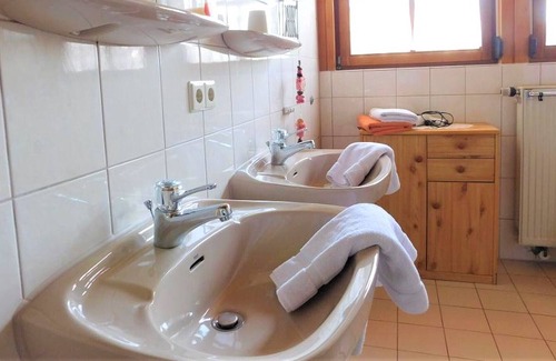 Hohenstein Apartment | Käppelesblick, 90qm, Garten, 2 Schlafzimmer, max. 4 Personen