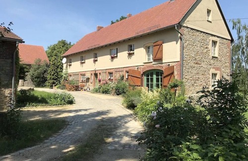 Konigshain House | Königshainer Windmühlenhof (coach house)
