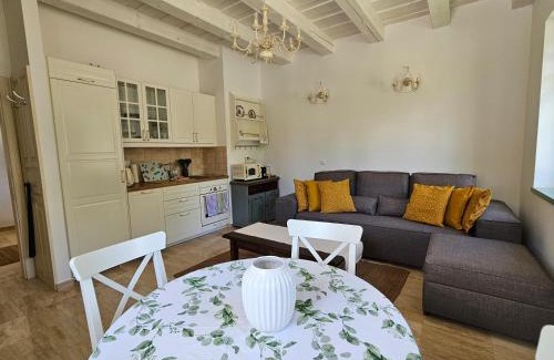 Mindszentkalla Apartment | Kövirózsa Porta