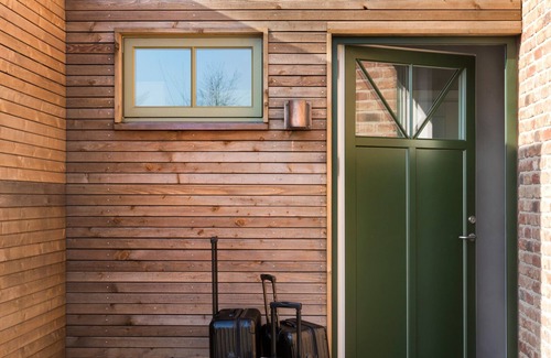 Nieby House | Künstlerkate Unter Reet für 4-5 Personen mit Direktem Seeblick