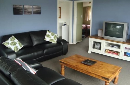 Kaka Point House | Kākā Point Beach House