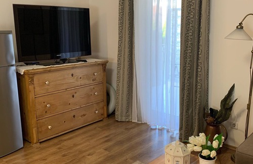 Heviz House | KŐNIG APARTMAN 300 MÉTERRE A HÉVIZI TÓTÓL!