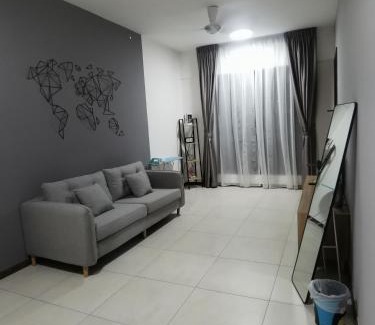 Penampang Apartment | K AVENUE FAMILY ROOM B09 near airport by Gc