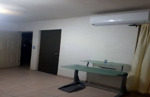 Monterrey House | K Room Habitacion Privada