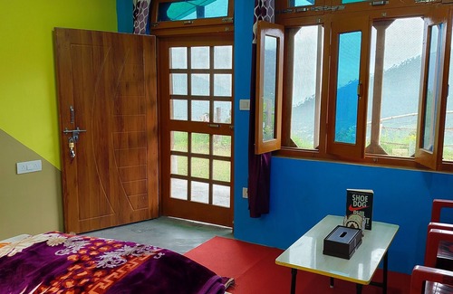 Majkhali Cottage | Kafal Retreat - A Sustainable Countryside Homestay/B&B