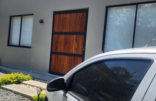 Sopetran House | Kairos Finca de lujo en Sopetrán con piscina, jacuzzi, ¡deck con hermosa vista!