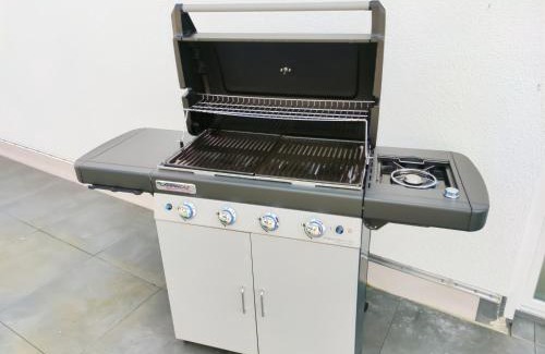 Dinkelsbuehl Apartment | Kaiser Franz für bis zu 6 - Zentral, Arbeitsplatz, Waschmaschine, Disney Plus
