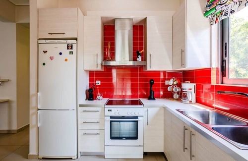 Kalamata House | Kalamata's Spacious Getaway-Taygetos Amazing View