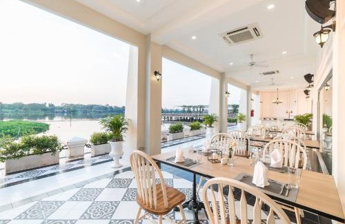 Bang Phut Hotel | Kalanan Riverside Resort