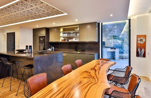 Bezirgan Villa | Kalkan Kalamar Ortalan 5+1 Lüks Villa
