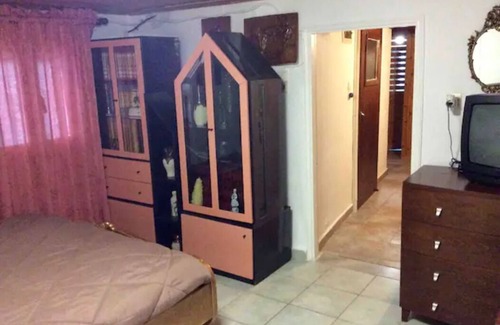 Mitilinii House | Kalliopi’s Samos Home